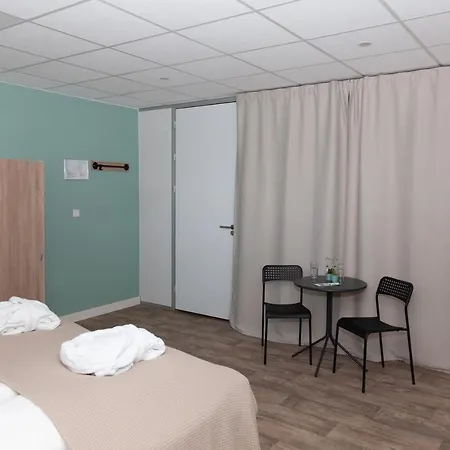 't Steurgat Bed and Breakfast Werkendam