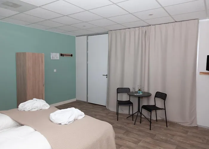 't Steurgat Bed & Breakfast Werkendam